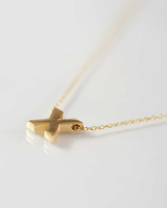 Kiss Kiss Necklace